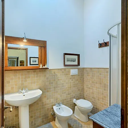 Rustic With Pool Vakantiehuis